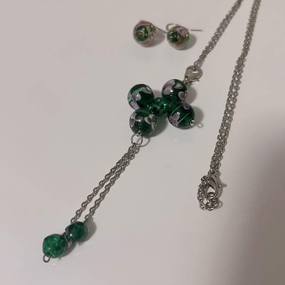 (3 for $12) Necklace & Earrings Set - Picture 2 of 5